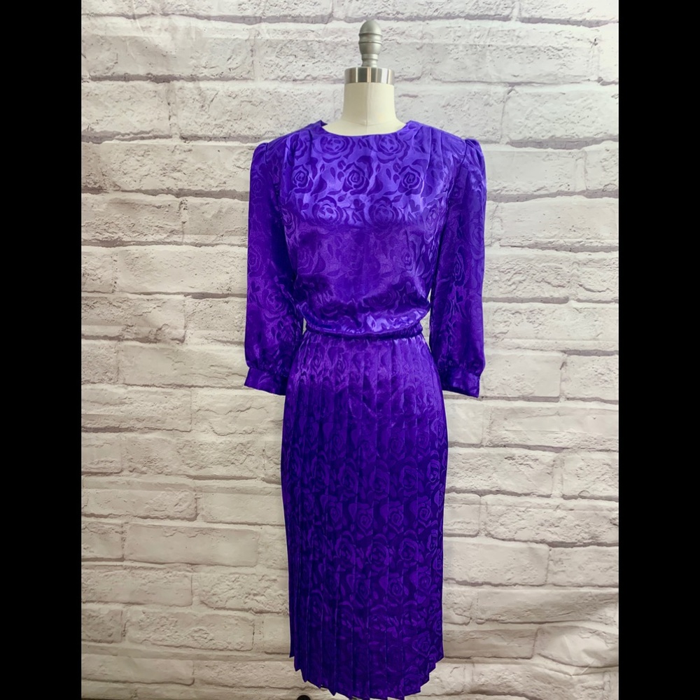 Vintage Dynasty Style Dress
